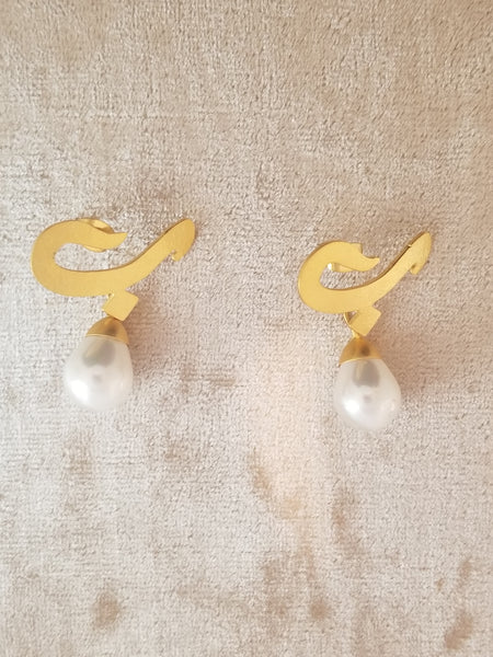 Luxury Gold Plated 21K Customized Letter Earrings with pearls
