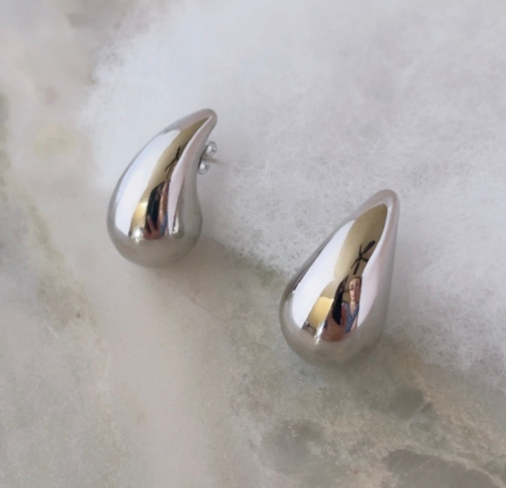 High Quality Gold Plated Water Drop Earrings