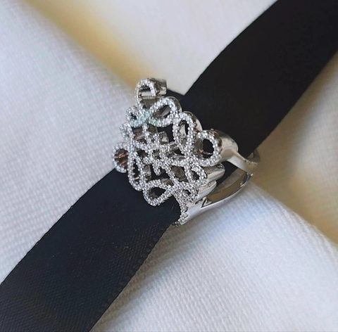 Luxury 18K Gold Plated Vantage  Ring in Silver