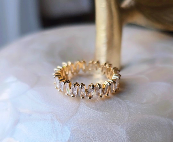 Luxury 18K Gold Plated Zircon  Ring in Gold.