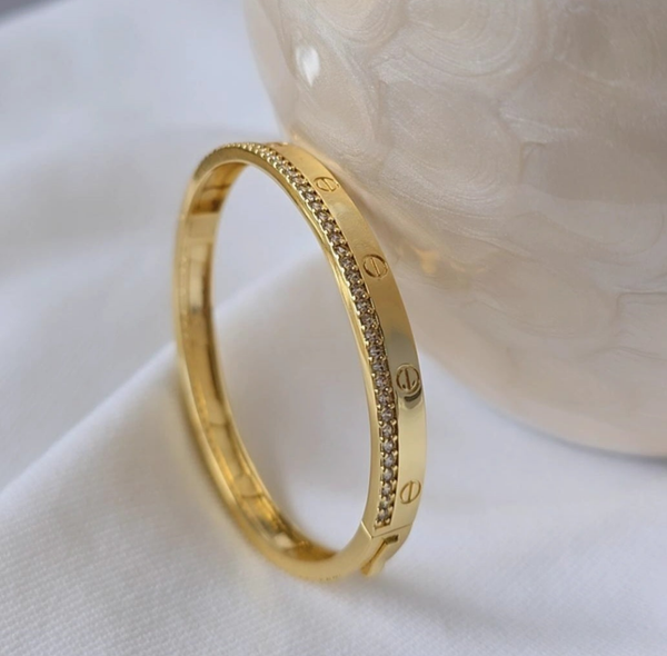 Luxury 18K Gold Plated Designer Bracelet