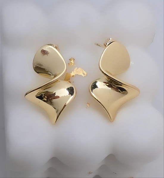 High Quality Gold Plated Twisted Earrings