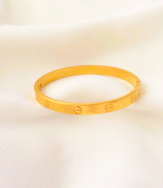 Luxury 18K Gold Plated Designer Bracelet