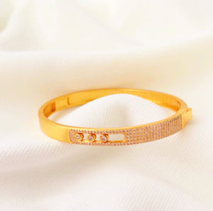 Luxury 18K Gold Plated Designer Bracelet